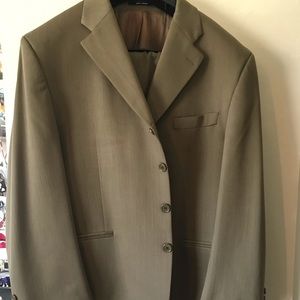 100% wool men’s suit